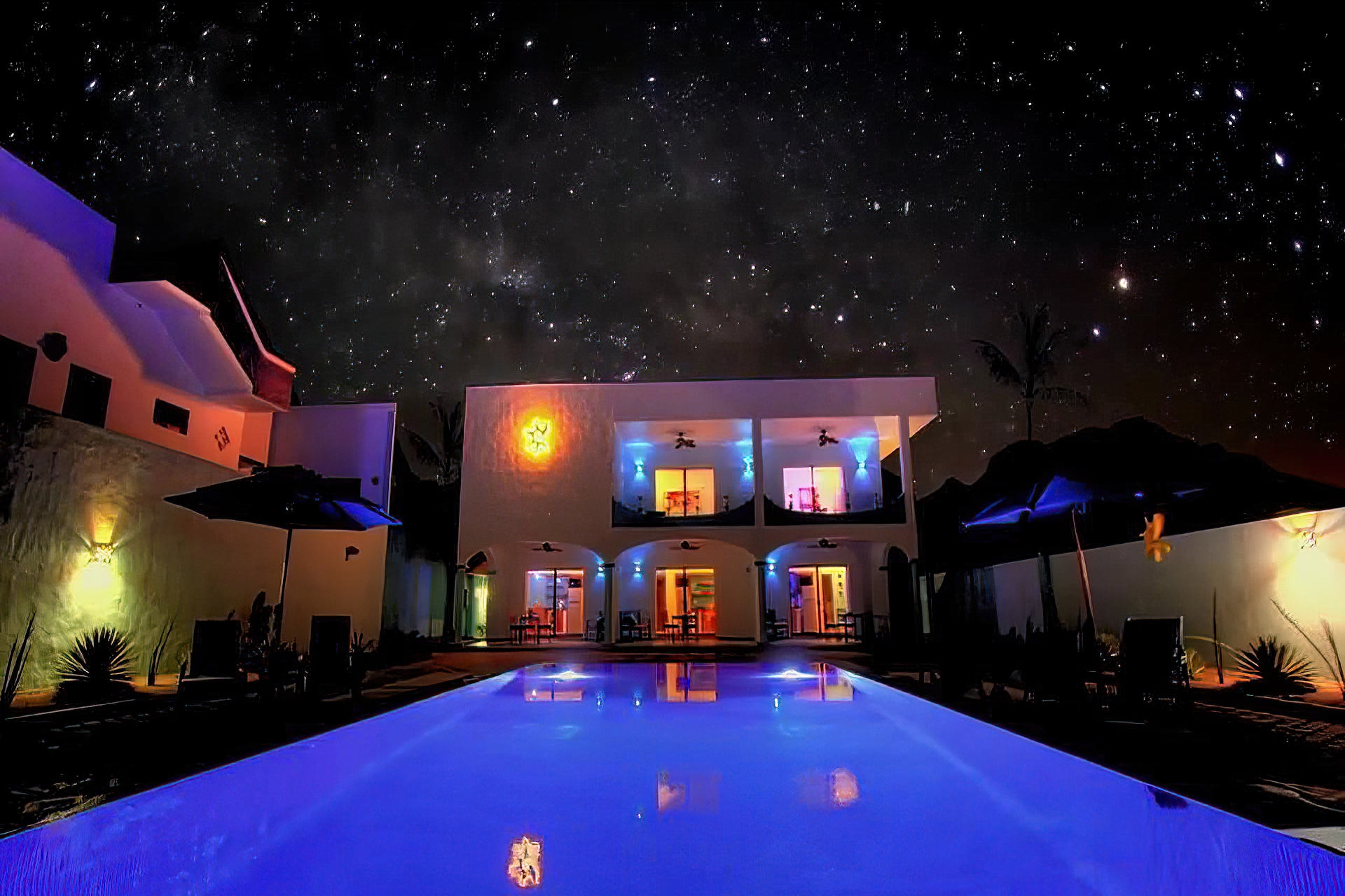 Villa Star of the Sea Boutique Resort Night